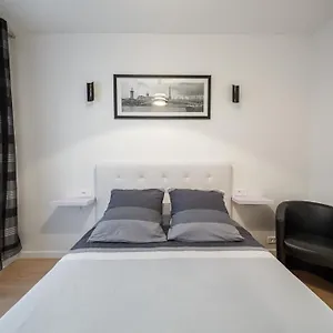 Appartement Near Eiffel Tower - Beautiful Flat, Paris