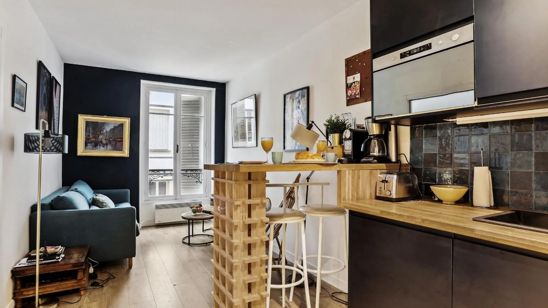 Invalides & Tour Eiffel - 1Br - Cityapartmentstay Paris 0*,  Frankrike